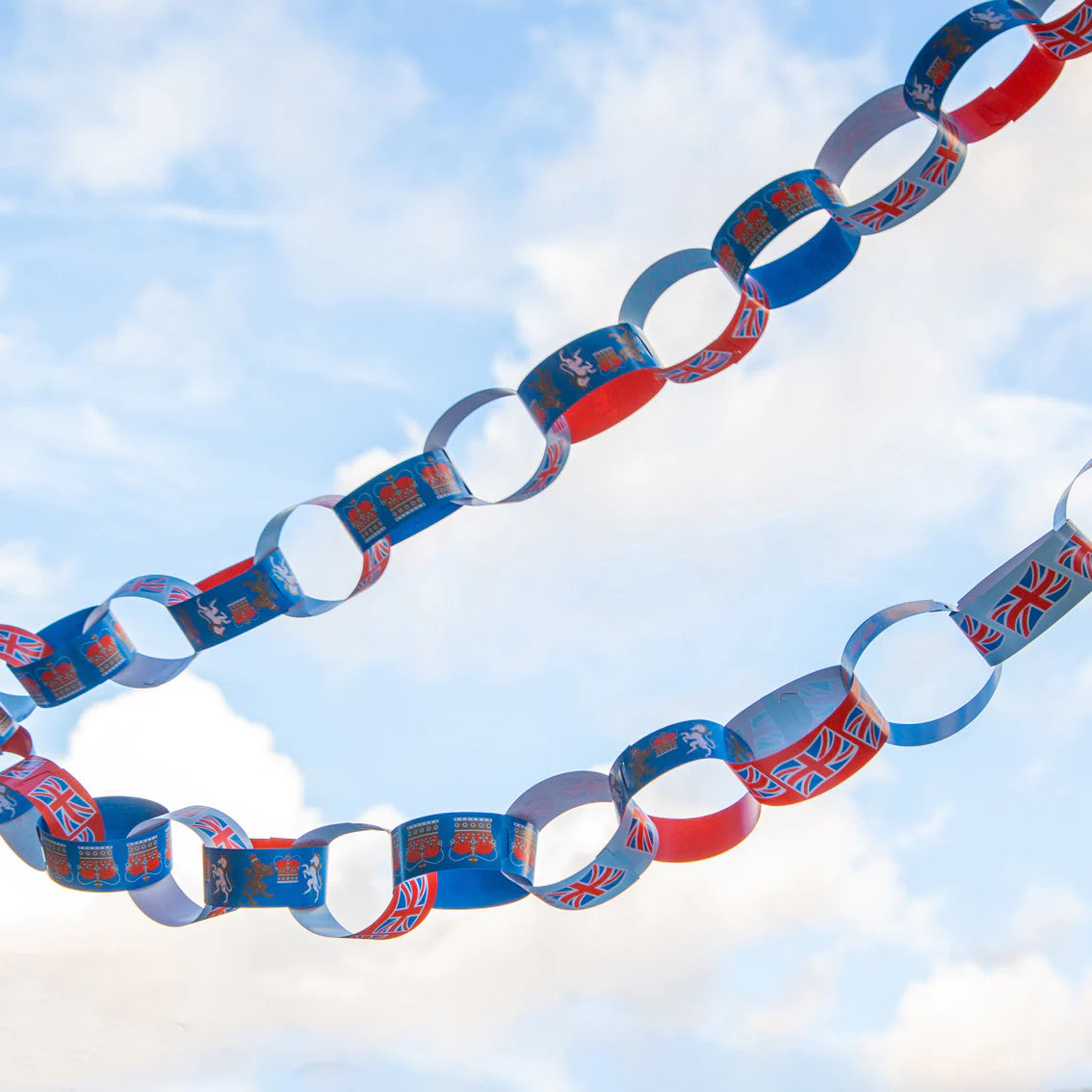 Patriotic Red, White and Blue Paper Chain Kit - 100 Pack