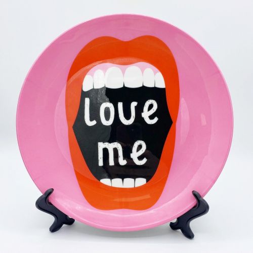 Love Me ! - Plate