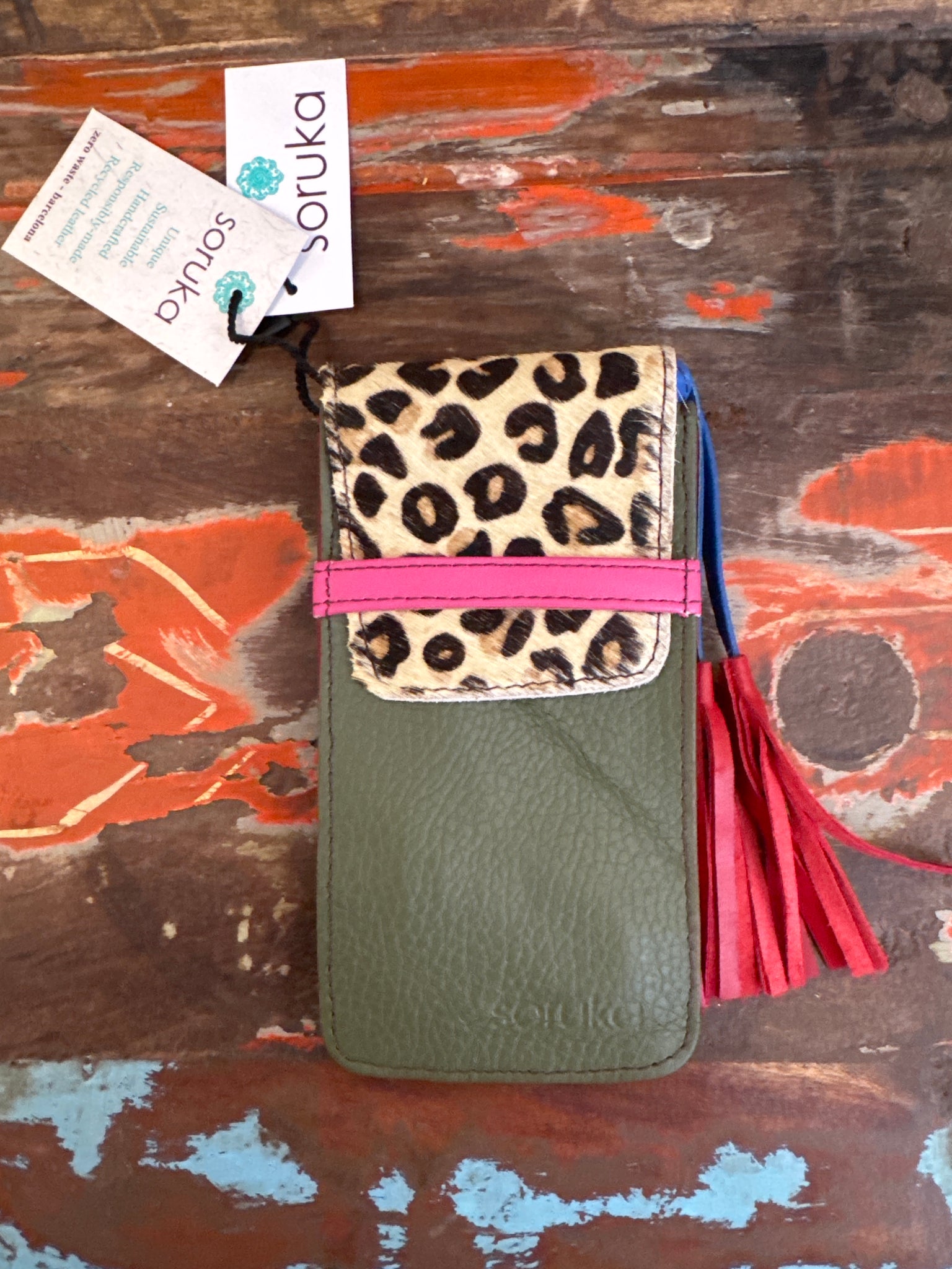 Erin Phone Bag - Khaki & Animal Print  - Soruka