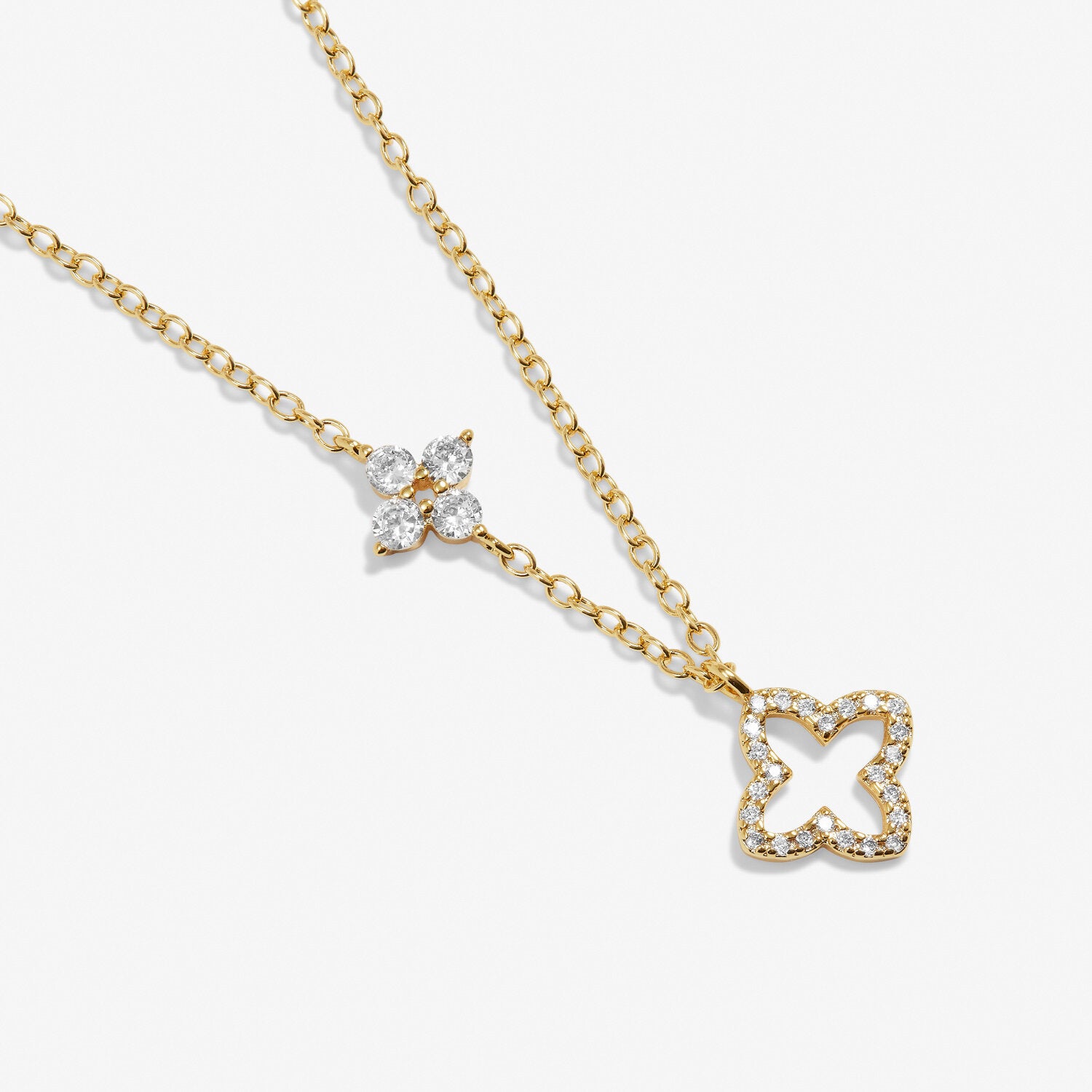 Style Stories Pavé Clover Necklace In Gold Plating