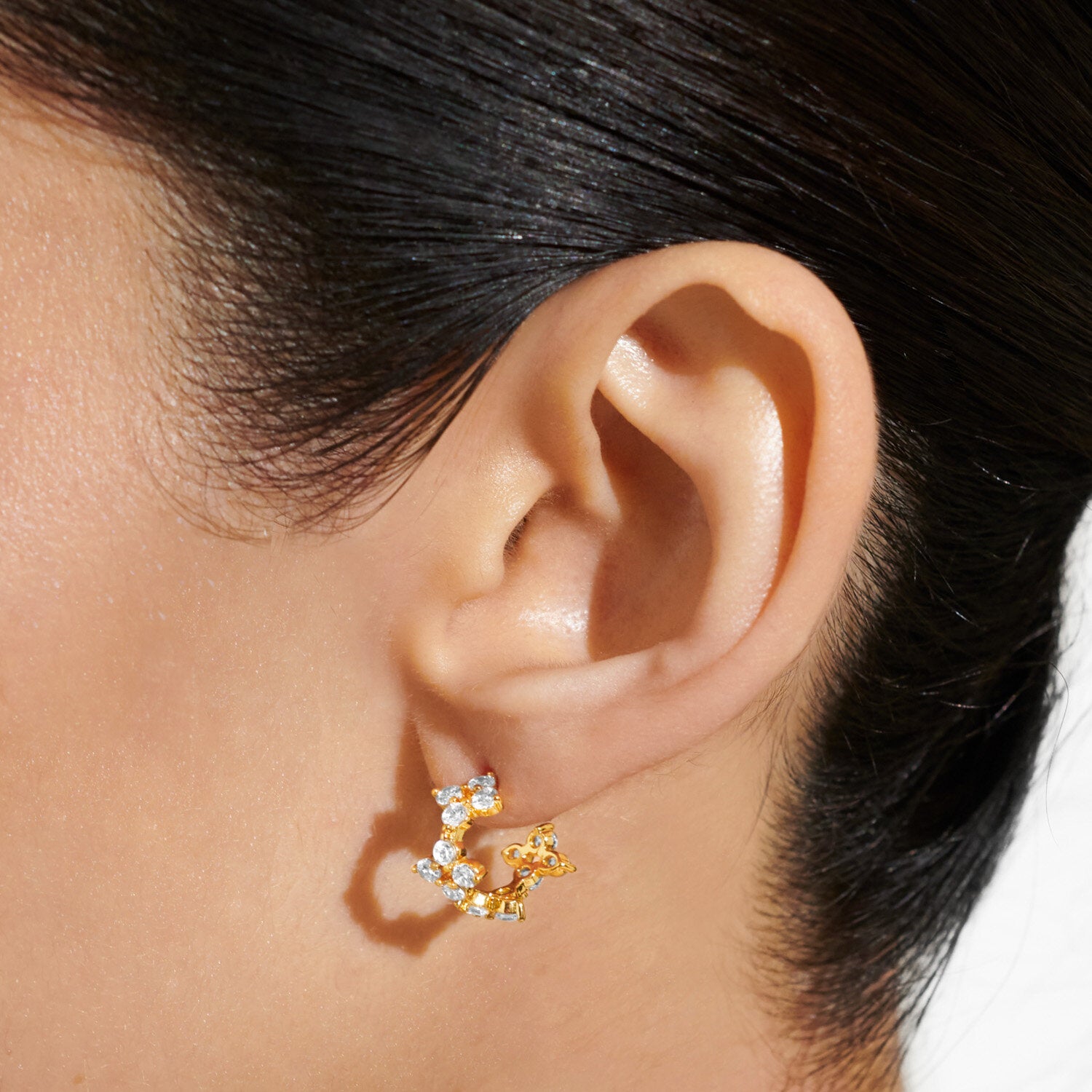 Style Stories Pavé Clover Hoop Earrings In Gold Plating