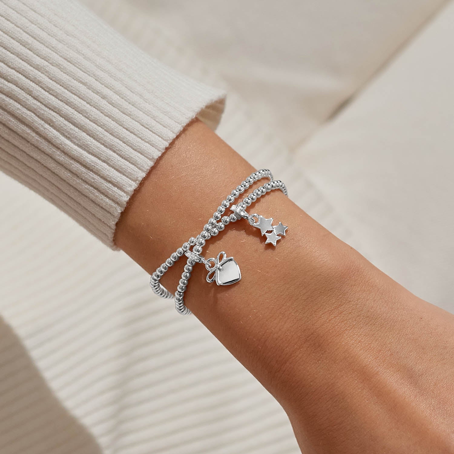 Infinity Bracelets 'Merry Christmas' Silver Plated Linked Bracelets