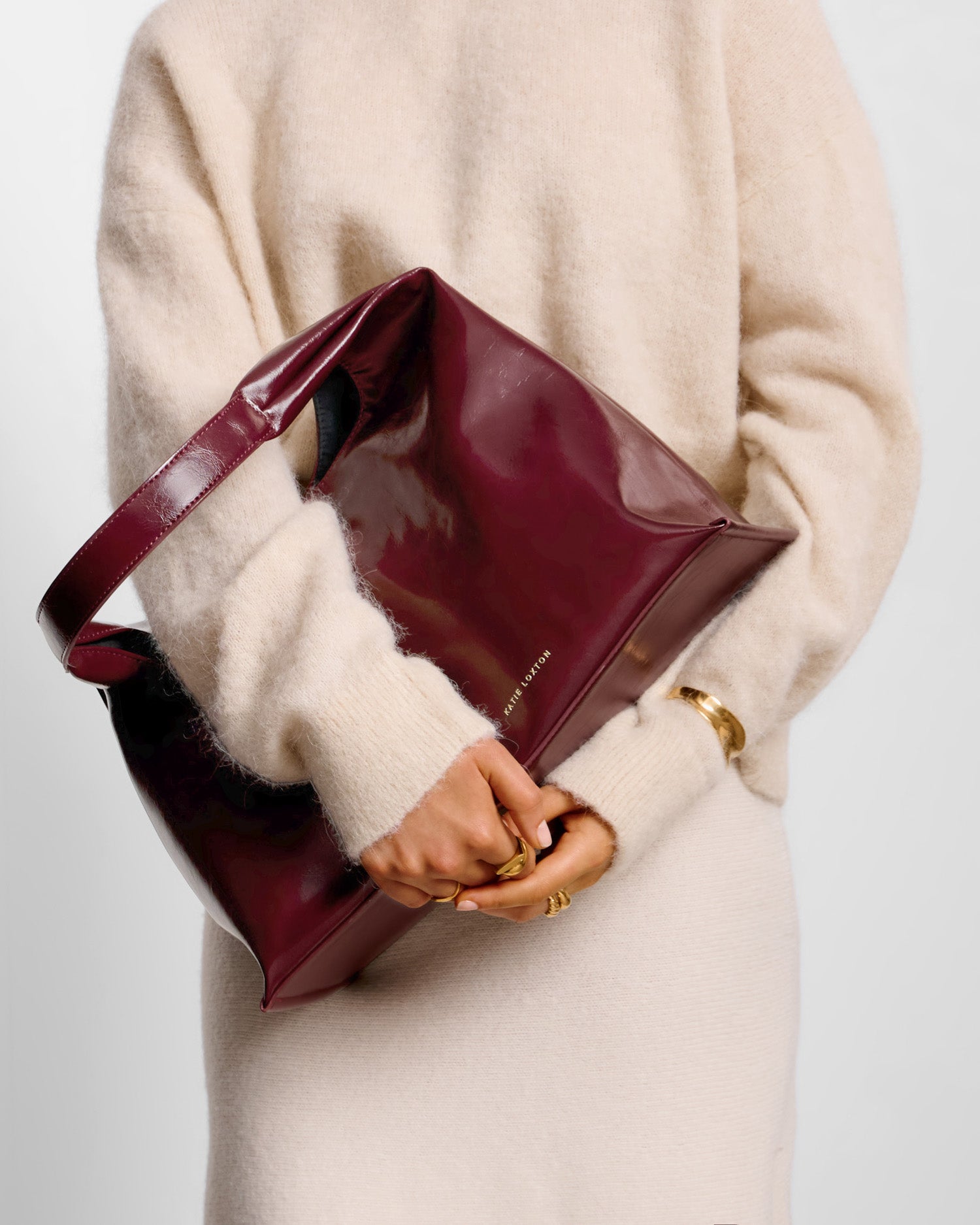Laila Patent Crackle Slouch Shoulder Bag 'Cherry Crackle Pu'