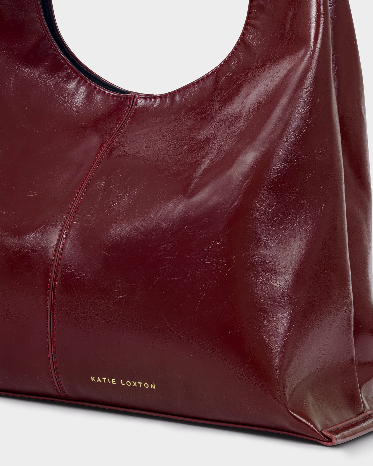 Laila Patent Crackle Slouch Shoulder Bag 'Cherry Crackle Pu'