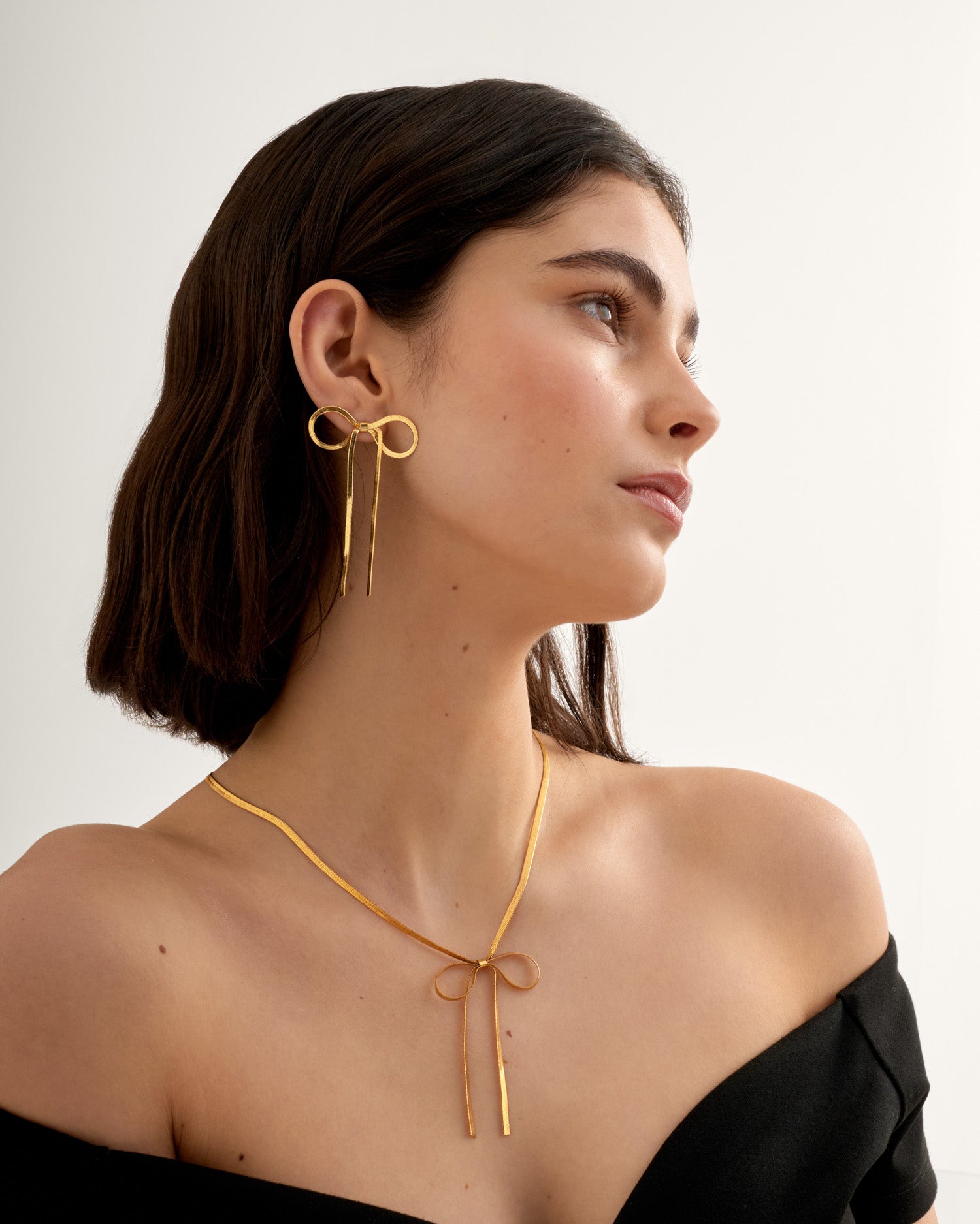 Amelie Bow Necklace 'Gold Coated'