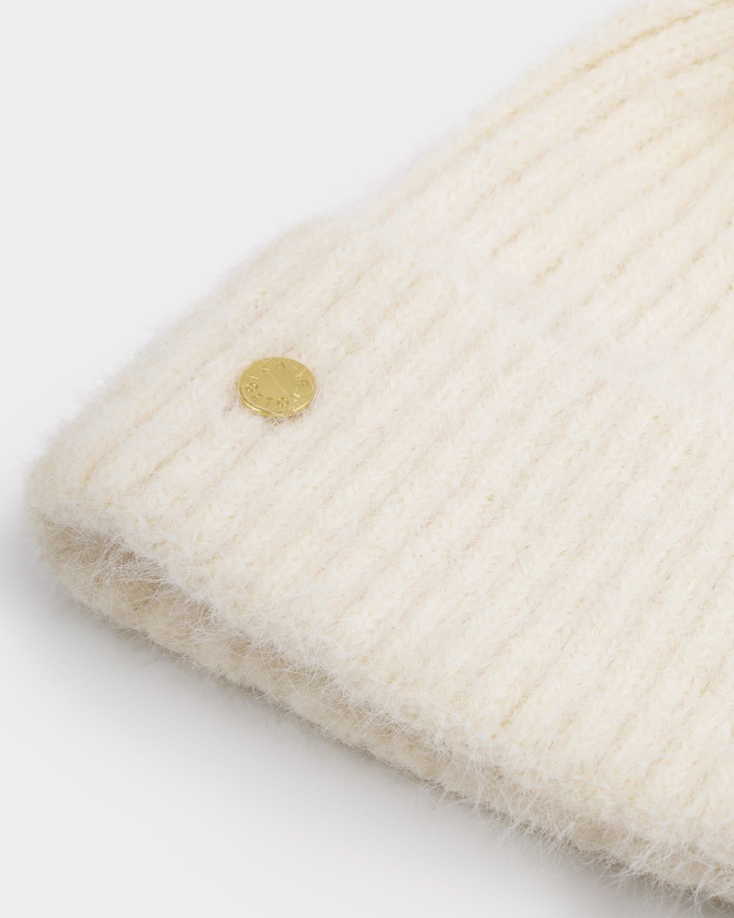 Gift Boxed Hat And Mitten Set 'White'