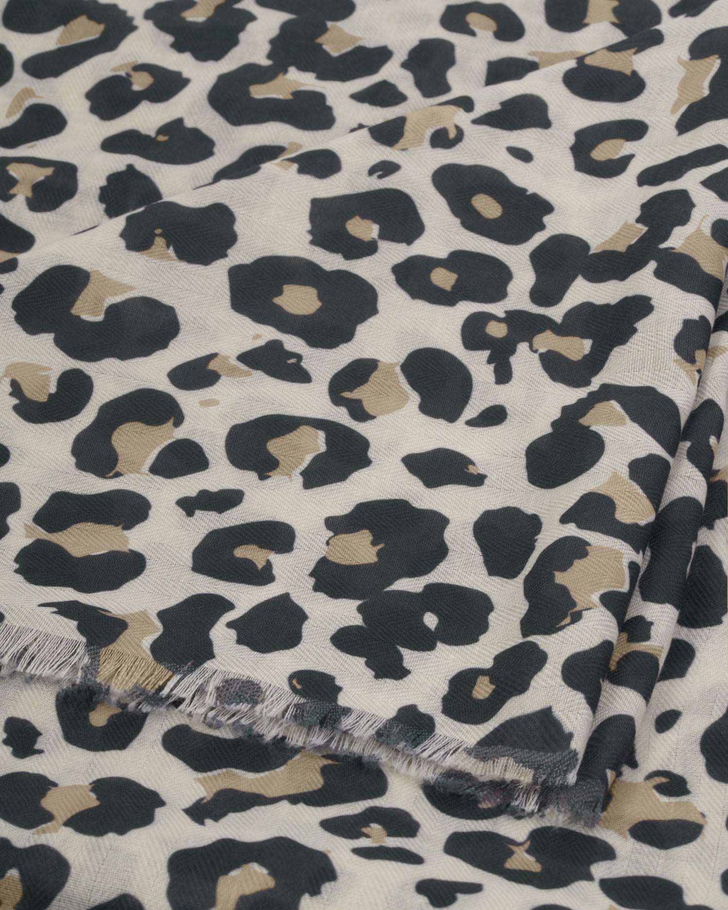 Printed Scarf 'Leopard' Ecru / Black
