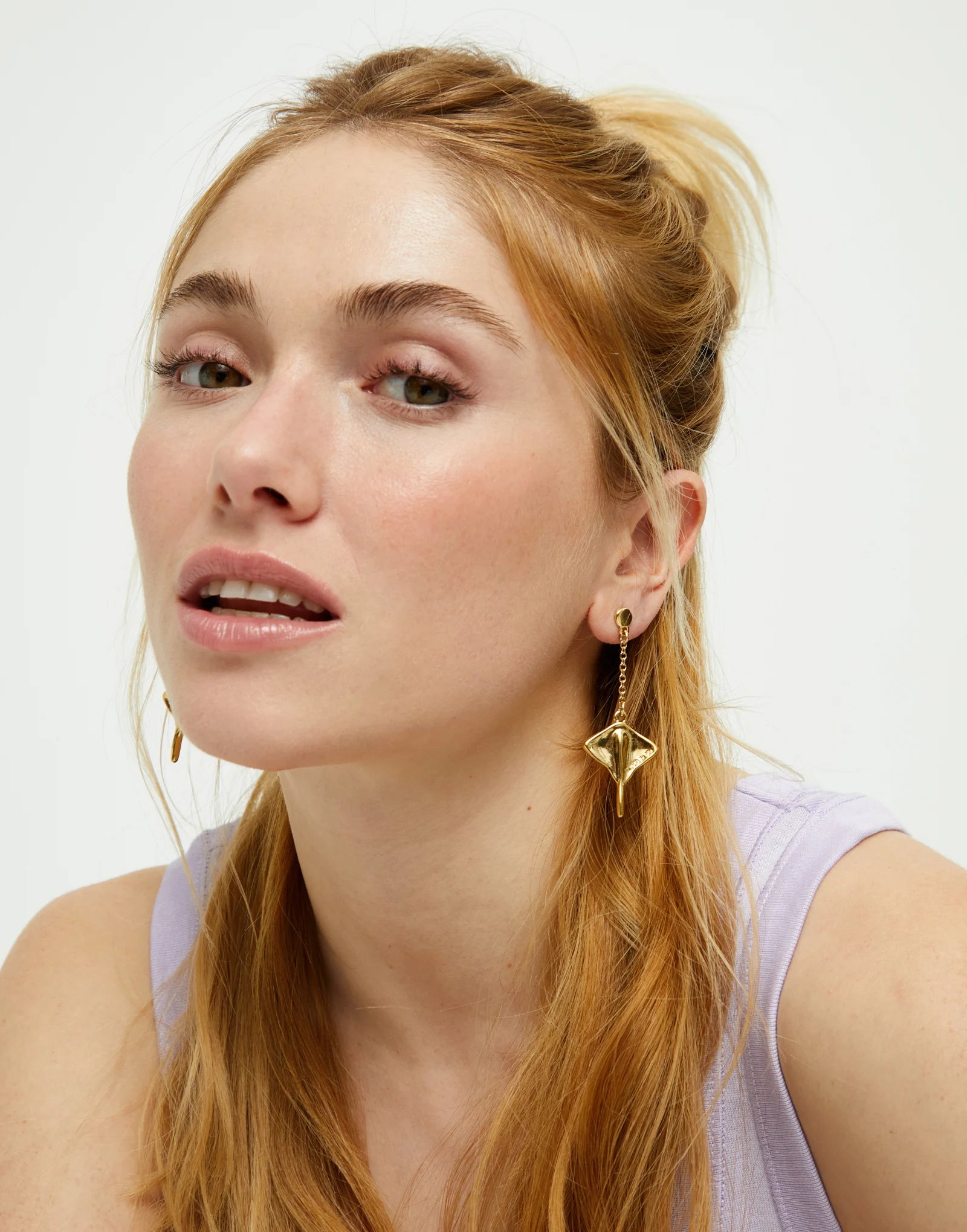 Manta Earrings - Gold