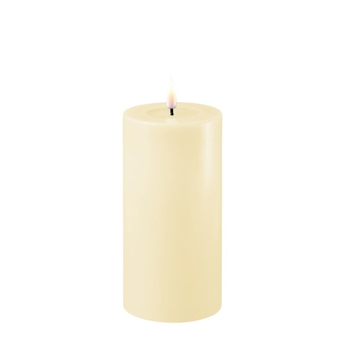 LED Candle - Cream - 7.5 x 15CM - Deluxe Homeart